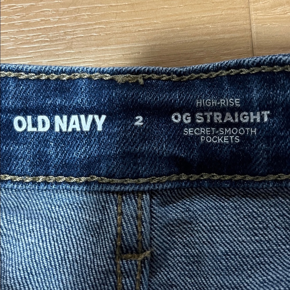 Old Navy Dark Blue Jean Shorts - Picture 5 of 6